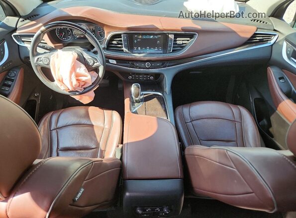 5GAEVCKW7JJ145608 2018 BUICK ENCLAVE Угольный Вид панели приборов
