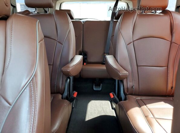 5GAEVCKW8JJ185583 2018 BUICK ENCLAVE Black Widok tylnych siedzeń