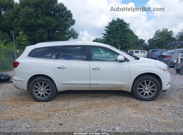 5GAKRAKD0HJ332919 2017 BUICK ENCLAVE White Vista interior trasera