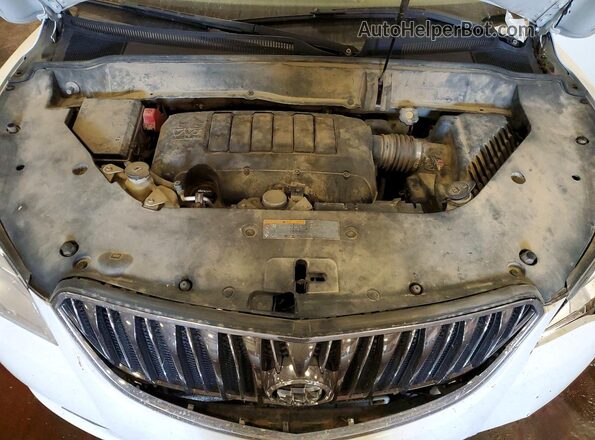 5GAKRAKD3GJ256336 2016 BUICK ENCLAVE White Vista del compartimento del motor