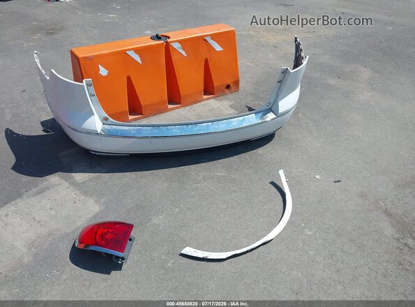 5GAKRBKD0HJ151096 2017 BUICK ENCLAVE White Widok zestawu wskaźników