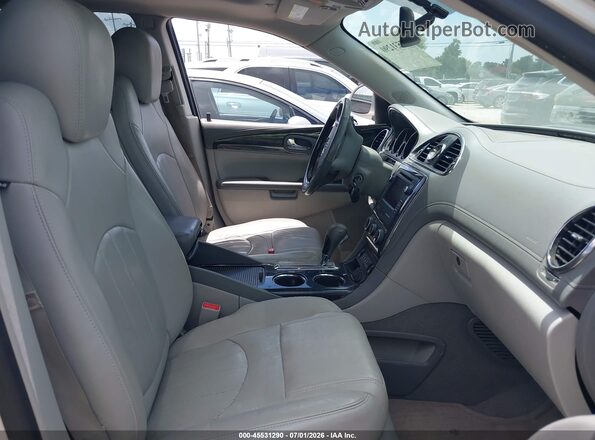 5GAKRBKD1GJ347322 2016 BUICK ENCLAVE Silver Вид салону спереду