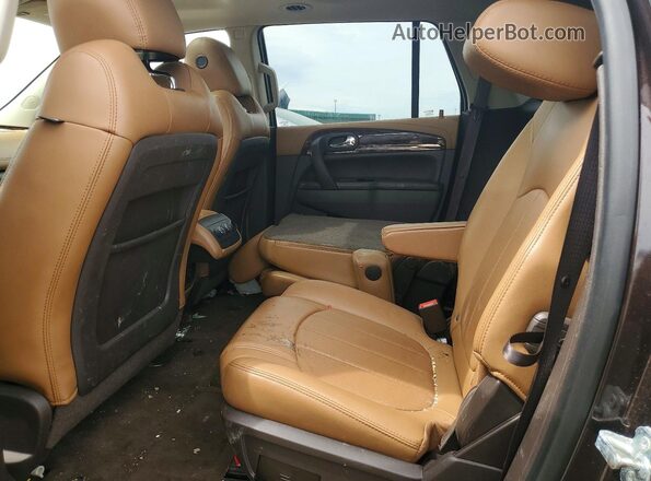 5GAKRBKD2HJ310751 2017 BUICK ENCLAVE Коричневый Вид задних сидений