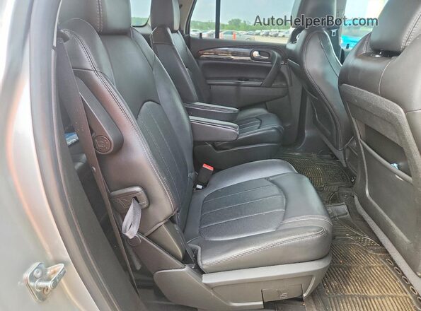 5GAKRBKD2HJ348366 2017 BUICK ENCLAVE Gray უკანა სალონის ხედი