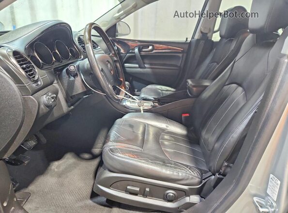 5GAKRBKD3GJ195852 2016 BUICK ENCLAVE Silver Front interior view