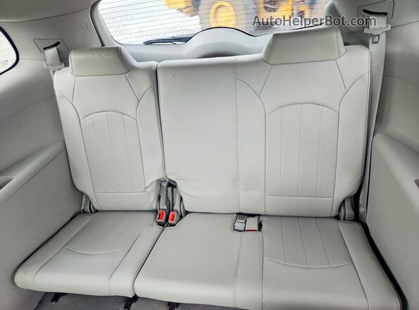 5GAKRBKD3GJ273823 2016 BUICK ENCLAVE White Widok tylnych siedzeń
