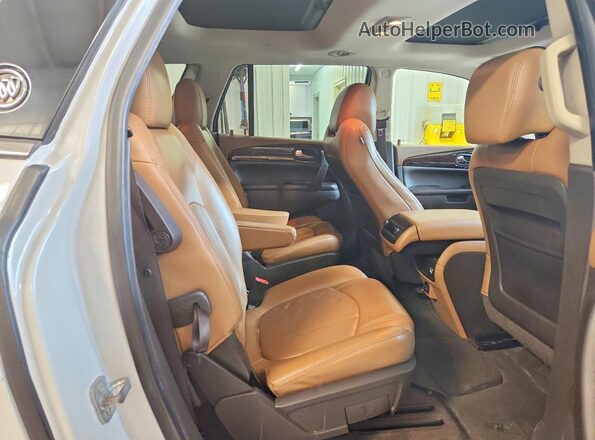 5GAKRBKD3HJ234814 2017 BUICK ENCLAVE White Rear interior view