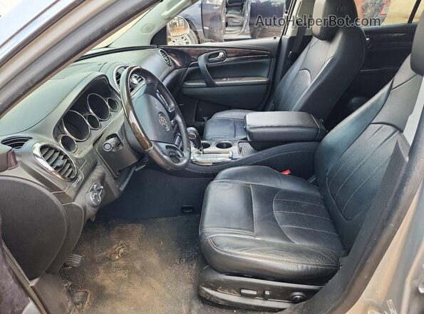 5GAKRBKD3HJ254805 2017 BUICK ENCLAVE Silver Вид салону спереду
