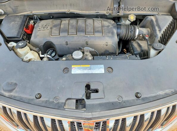 5GAKRBKD3HJ254805 2017 BUICK ENCLAVE Silver Вид підкапотного простору