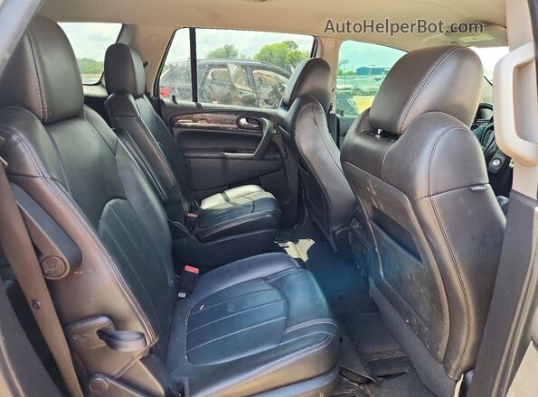5GAKRBKD3HJ254805 2017 BUICK ENCLAVE Silver Вид задньої частини салону
