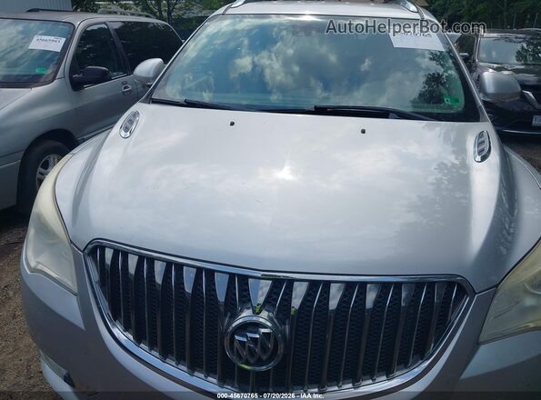 5GAKRBKD5GJ168037 2016 BUICK ENCLAVE Silver Front view