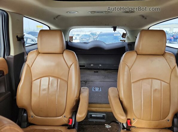 5GAKRBKD6GJ196364 2016 BUICK ENCLAVE White Vista de los asientos traseros