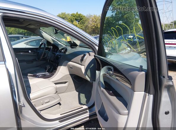 5GAKRBKD6GJ300478 2016 BUICK ENCLAVE Silver Vista interior delantera