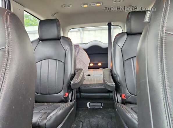 5GAKRBKD7HJ281702 2017 BUICK ENCLAVE Gray Հետևի նստատեղերի տեսք