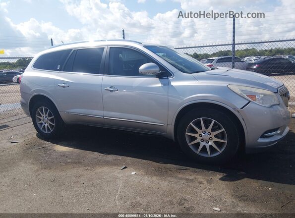 5GAKRBKDXGJ205437 2016 BUICK ENCLAVE Silver Вид задньої частини салону