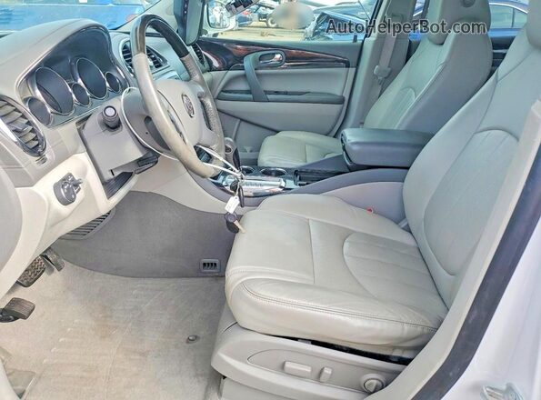 5GAKRBKDXHJ249598 2017 BUICK ENCLAVE White Vista interior delantera