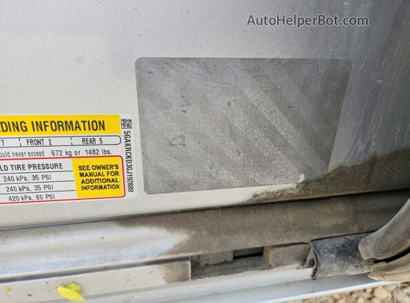 5GAKRCKD3GJ192889 2016 BUICK ENCLAVE Silver Vista del compartimento del motor