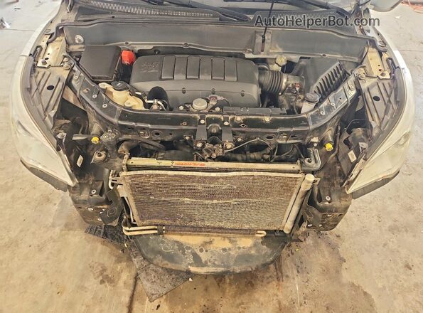 5GAKRCKD5HJ242113 2017 BUICK ENCLAVE White Engine compartment view