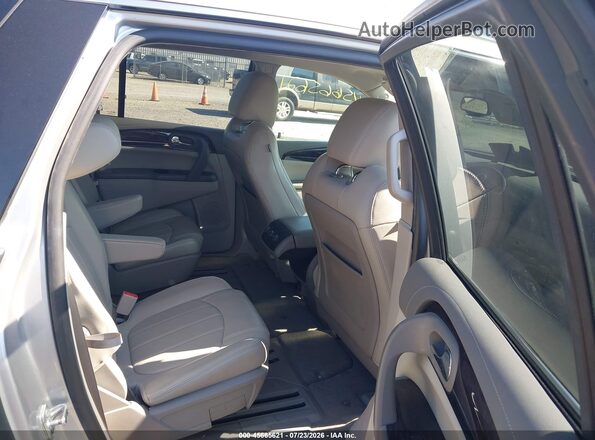 5GAKVBKD3HJ239720 2017 BUICK ENCLAVE Silver Вид наклейки з VIN-кодом