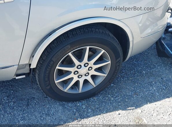 5GAKVBKD3HJ239720 2017 BUICK ENCLAVE Silver 