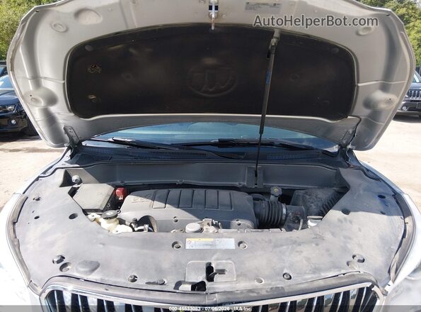 5GAKVBKD7HJ343188 2017 BUICK ENCLAVE Silver Вид ззаду
