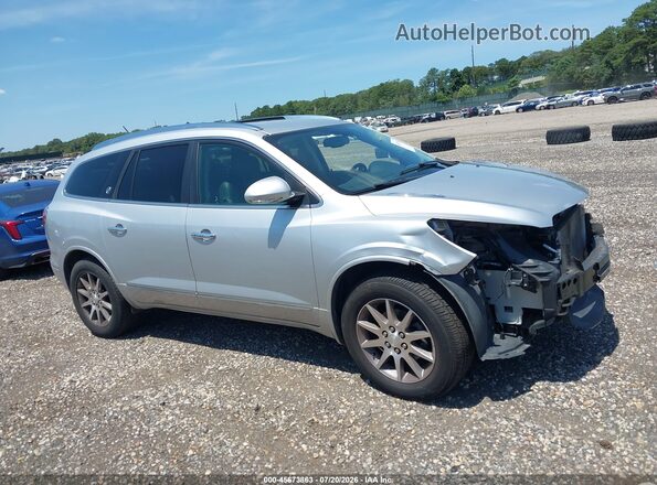 5GAKVBKD9GJ170627 2016 BUICK ENCLAVE Silver Vista interior trasera