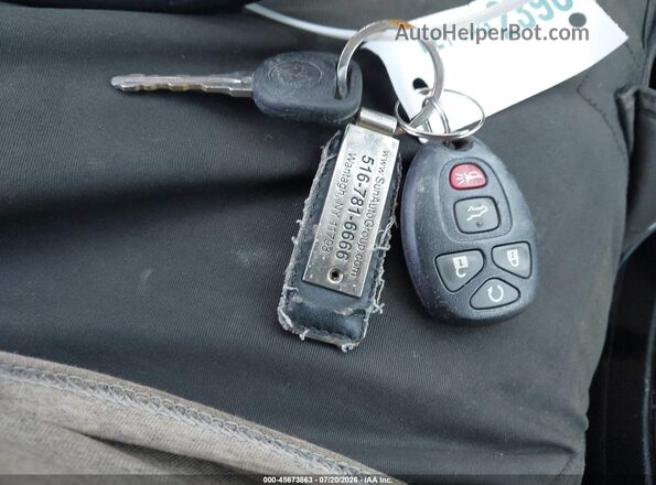 5GAKVBKD9GJ170627 2016 BUICK ENCLAVE Silver Vista del salpicadero