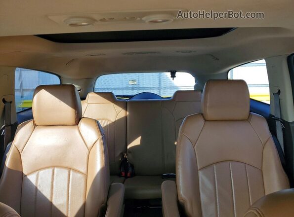 5GAKVCKD3GJ189289 2016 BUICK ENCLAVE Tan Widok tylnych siedzeń
