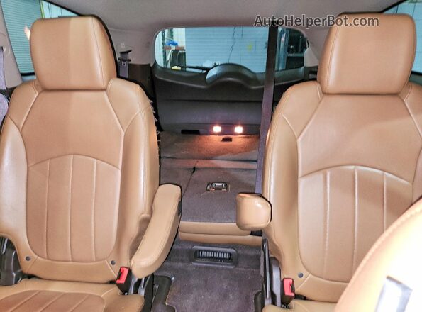 5GAKVCKD3HJ323154 2017 BUICK ENCLAVE Burgundy Հետևի նստատեղերի տեսք