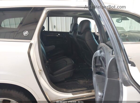 5GAKVCKD6HJ323990 2017 BUICK ENCLAVE White Vista de la etiqueta del VIN