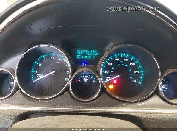 5GAKVCKD6HJ323990 2017 BUICK ENCLAVE White Vista de los asientos traseros