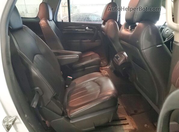 5GAKVCKD9HJ165161 2017 BUICK ENCLAVE Белый Вид задней части салона