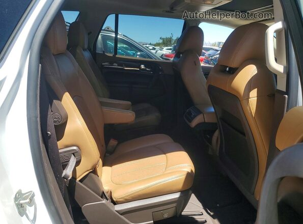 5GAKVCKDXHJ108354 2017 BUICK ENCLAVE White Vista interior trasera