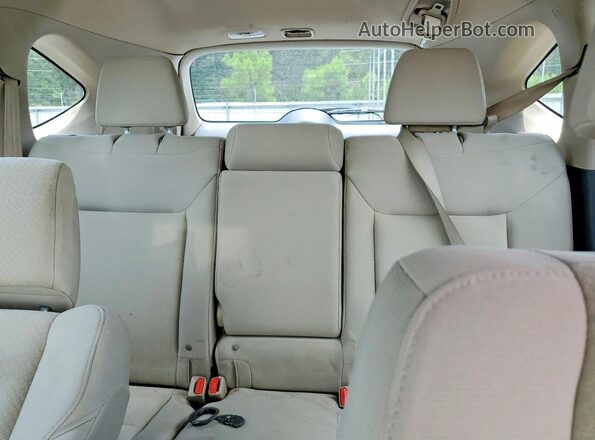 5J6RM4H30GL017045 2016 HONDA CR-V White Вид задніх сидінь