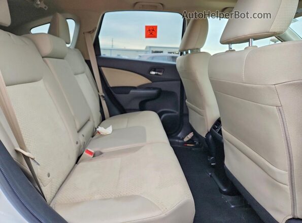 5J6RM4H50GL104476 2016 HONDA CR-V White Rear interior view