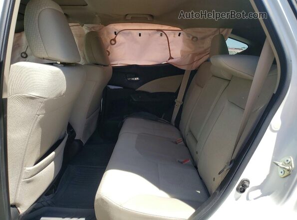 5J6RM4H59GL100765 2016 HONDA CR-V White Rear seats view
