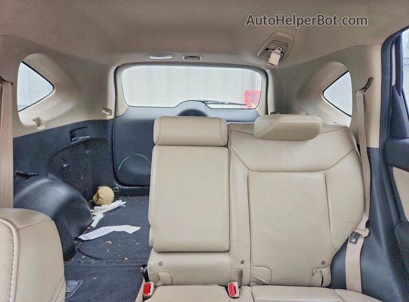 5J6RM4H72GL046176 2016 HONDA CR-V White Вид задніх сидінь