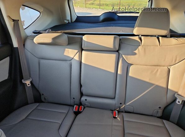 5J6RM4H72GL046369 2016 HONDA CR-V Gray Widok tylnych siedzeń