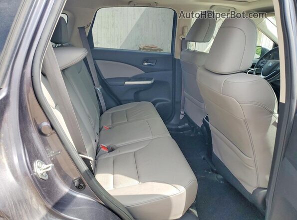 5J6RM4H75GL010210 2016 HONDA CR-V Silver Rear interior view