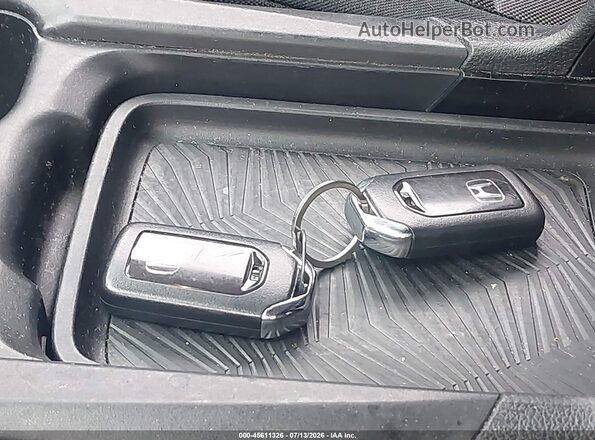 5J6RW1H53KA019144 2019 HONDA CR-V Серебряный Вид панели приборов