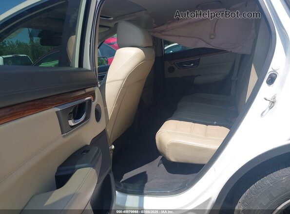 5J6RW1H82HL006764 2017 HONDA CR-V White Widok naklejki z numerem VIN