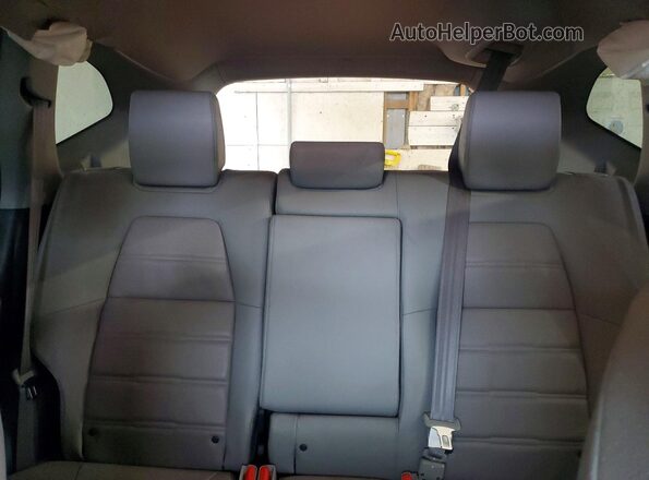 5J6RW1H83LA009855 2020 HONDA CR-V Silver Rear seats view