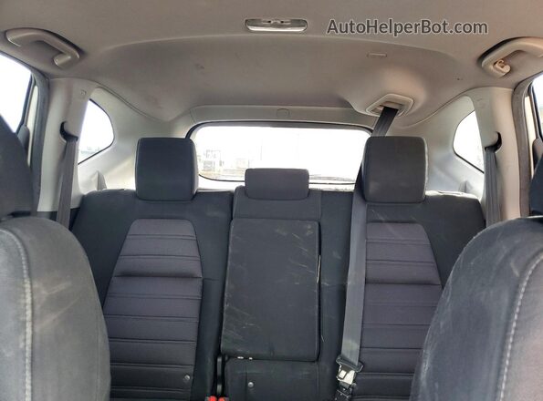 5J6RW2H54JL015497 2018 HONDA CR-V White Rear seats view