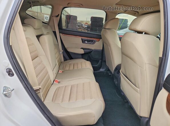 5J6RW2H58JL024610 2018 HONDA CR-V White უკანა სალონის ხედი