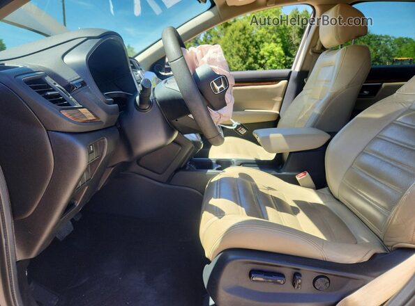 5J6RW2H59HL040700 2017 HONDA CR-V Tan Widok wnętrza z przodu