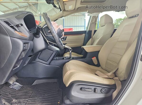 5J6RW2H81MA011644 2021 HONDA CR-V White Front interior view