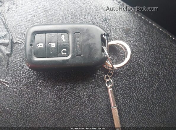 5J6RW2H82HL063441 2017 HONDA CR-V Silver წინა პანელის ხედი