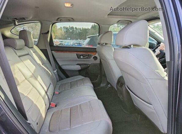 5J6RW2H8XHL024550 2017 HONDA CR-V Серый Вид задней части салона