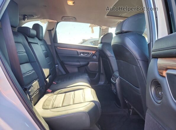 5J6RW2H95LL012176 2020 HONDA CR-V White Rear seats view