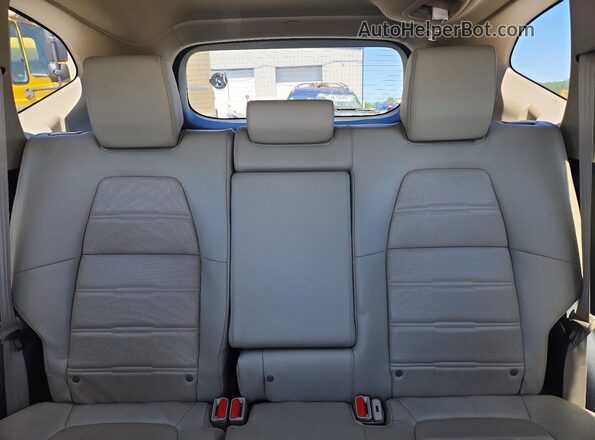 5J6RW2H97HL013420 2017 HONDA CR-V Red Հետևի նստատեղերի տեսք